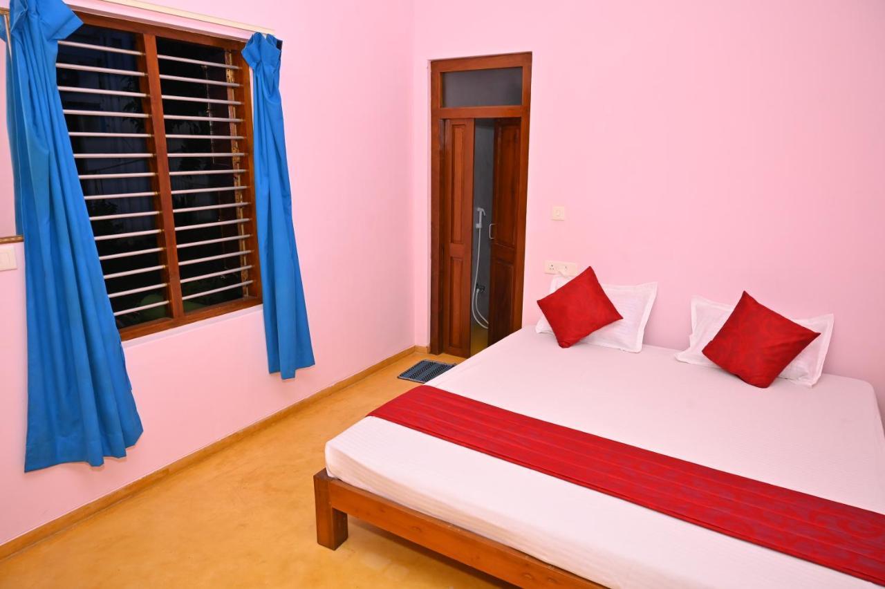 Les Boganveillea Heritage Guest House Auroville Exterior photo