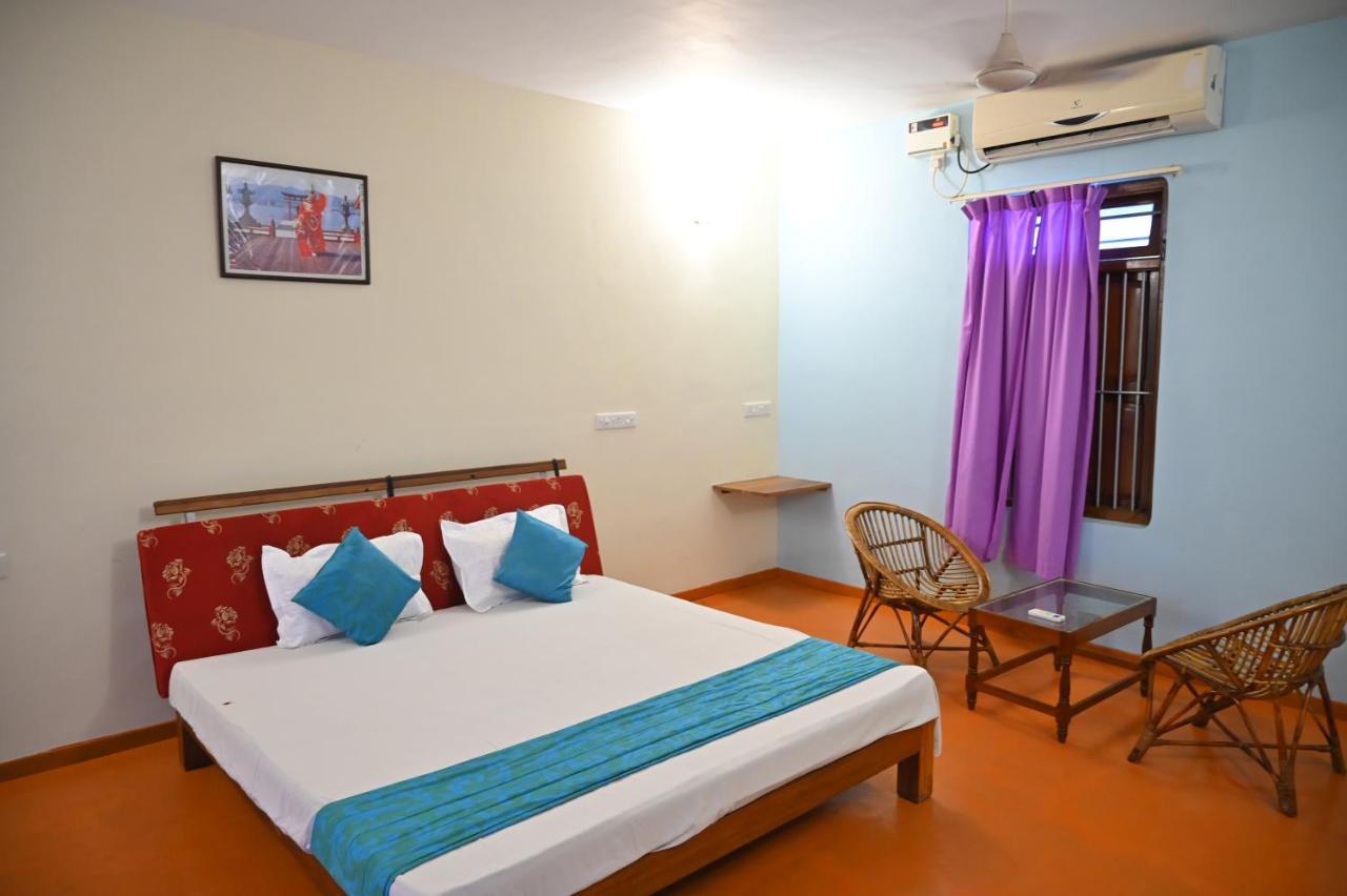 Les Boganveillea Heritage Guest House Auroville Exterior photo