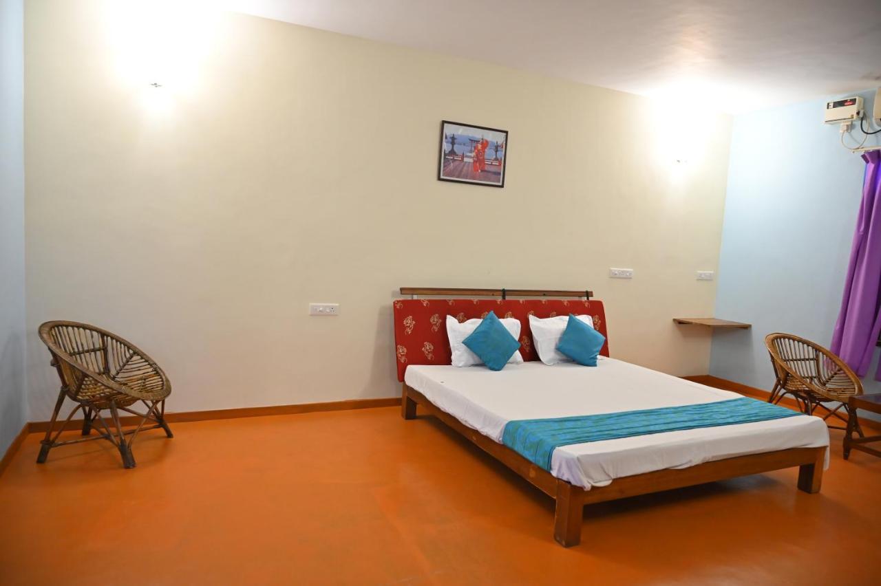 Les Boganveillea Heritage Guest House Auroville Exterior photo