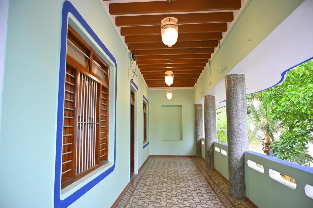 Les Boganveillea Heritage Guest House Auroville Exterior photo
