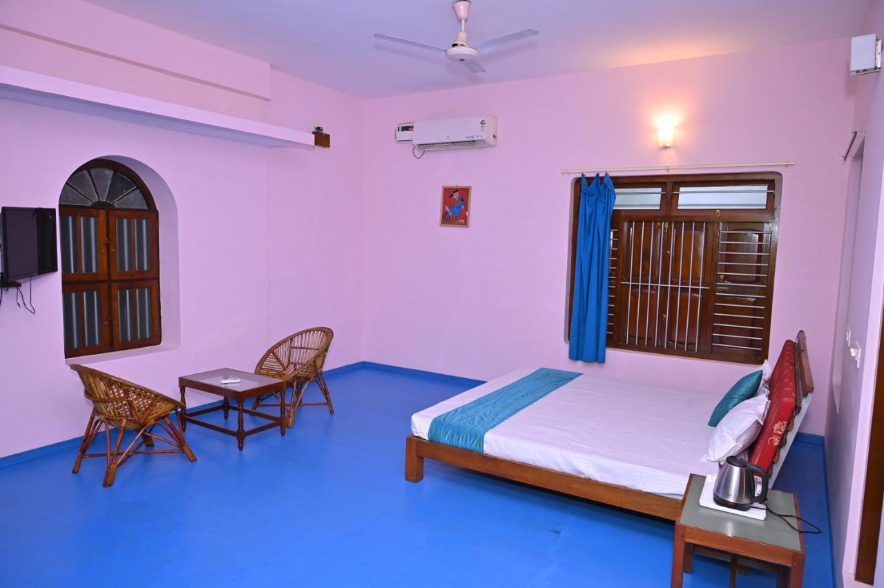 Les Boganveillea Heritage Guest House Auroville Exterior photo
