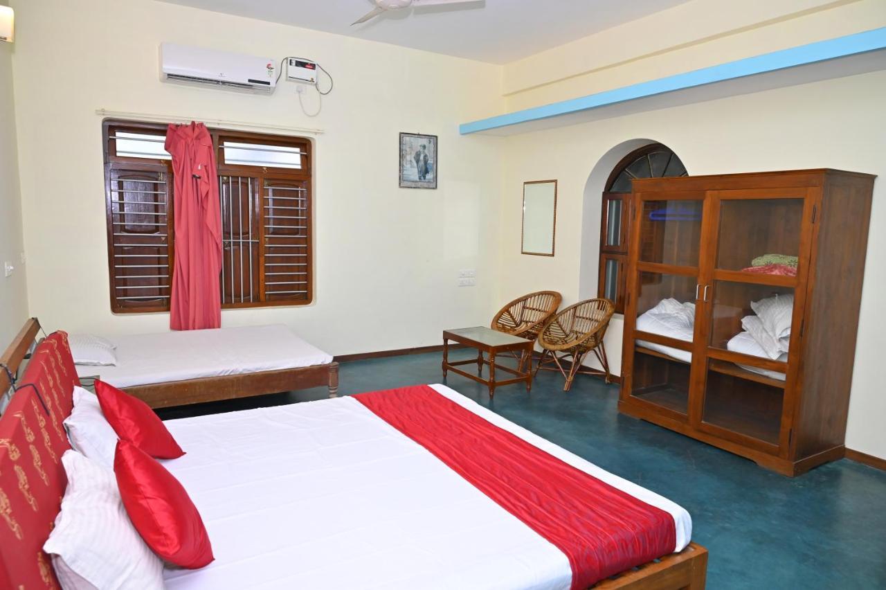 Les Boganveillea Heritage Guest House Auroville Exterior photo